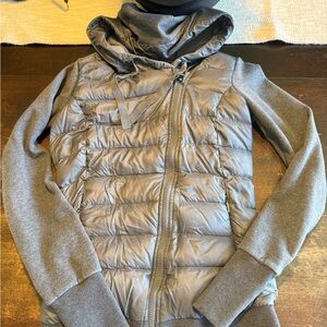 Athleta Gray Puffer/Fleece Jacket